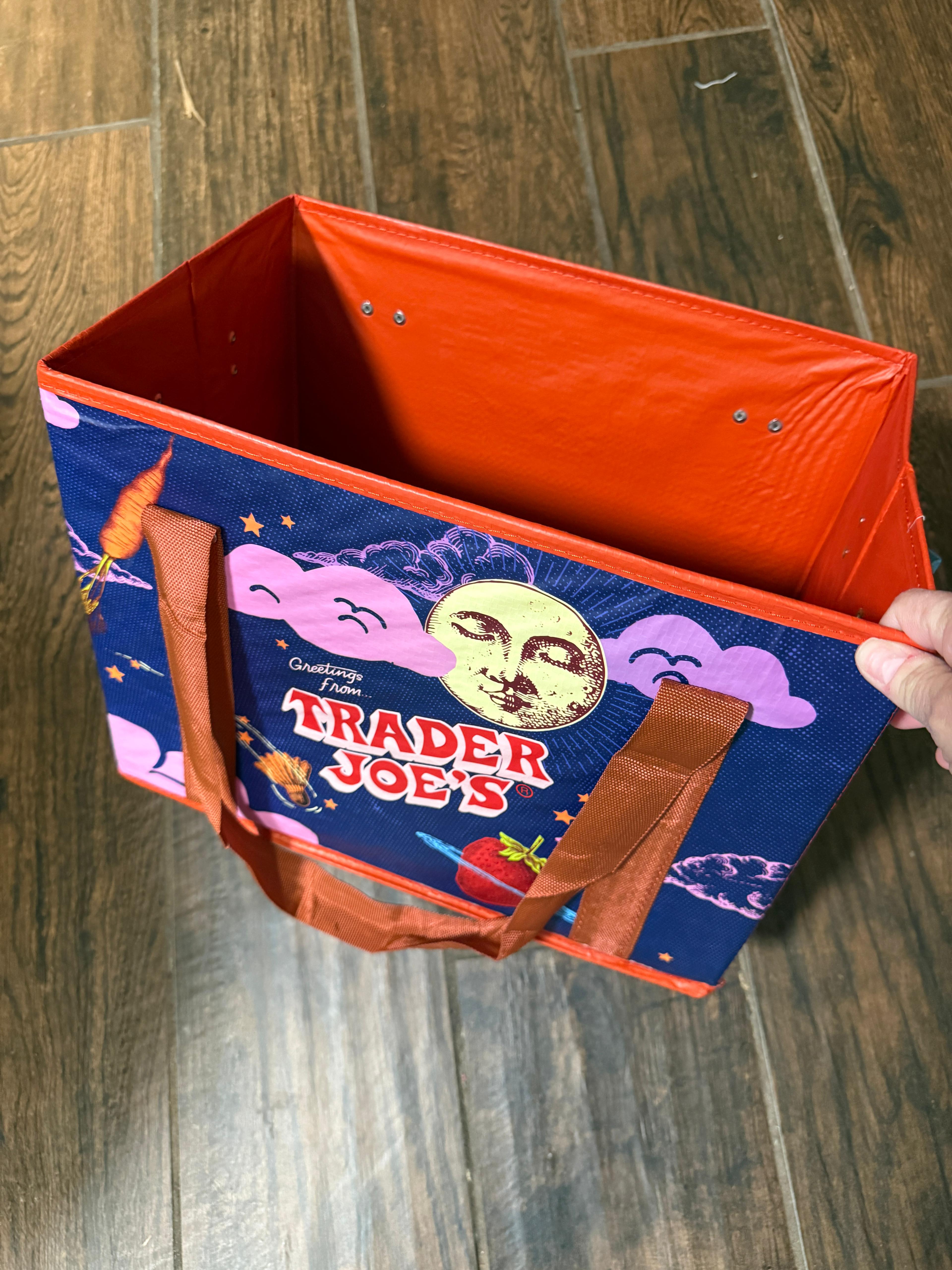 Trader Joes shopping box bag one size