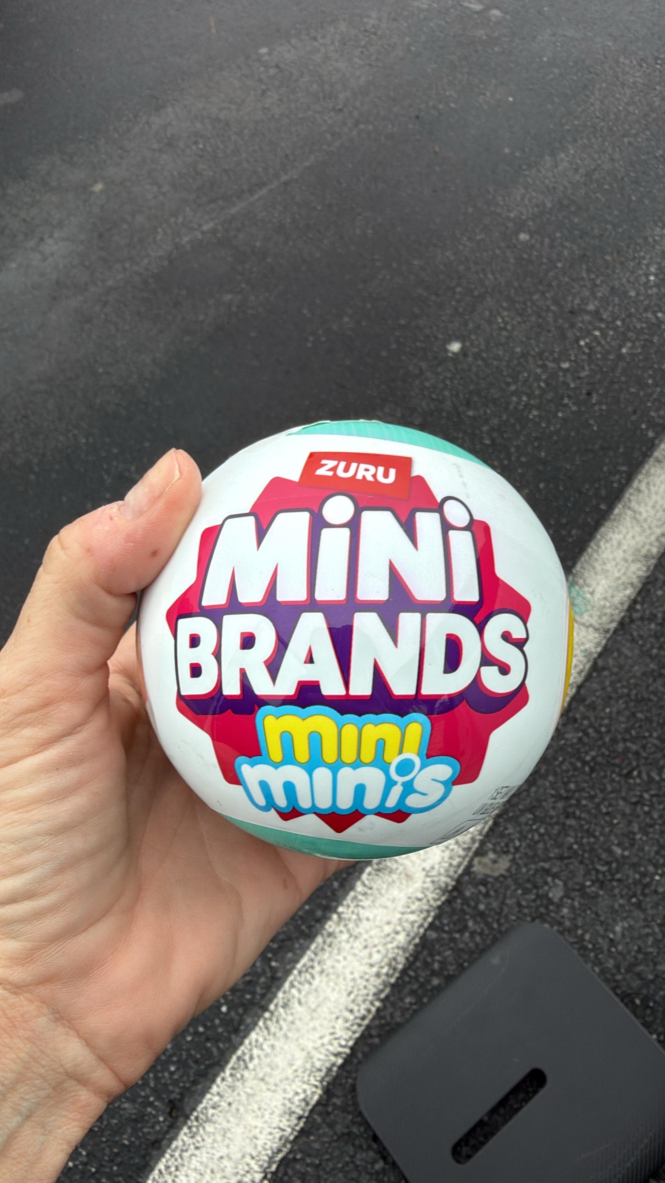 Zuru mini brands fill the fridge surprise toy ball