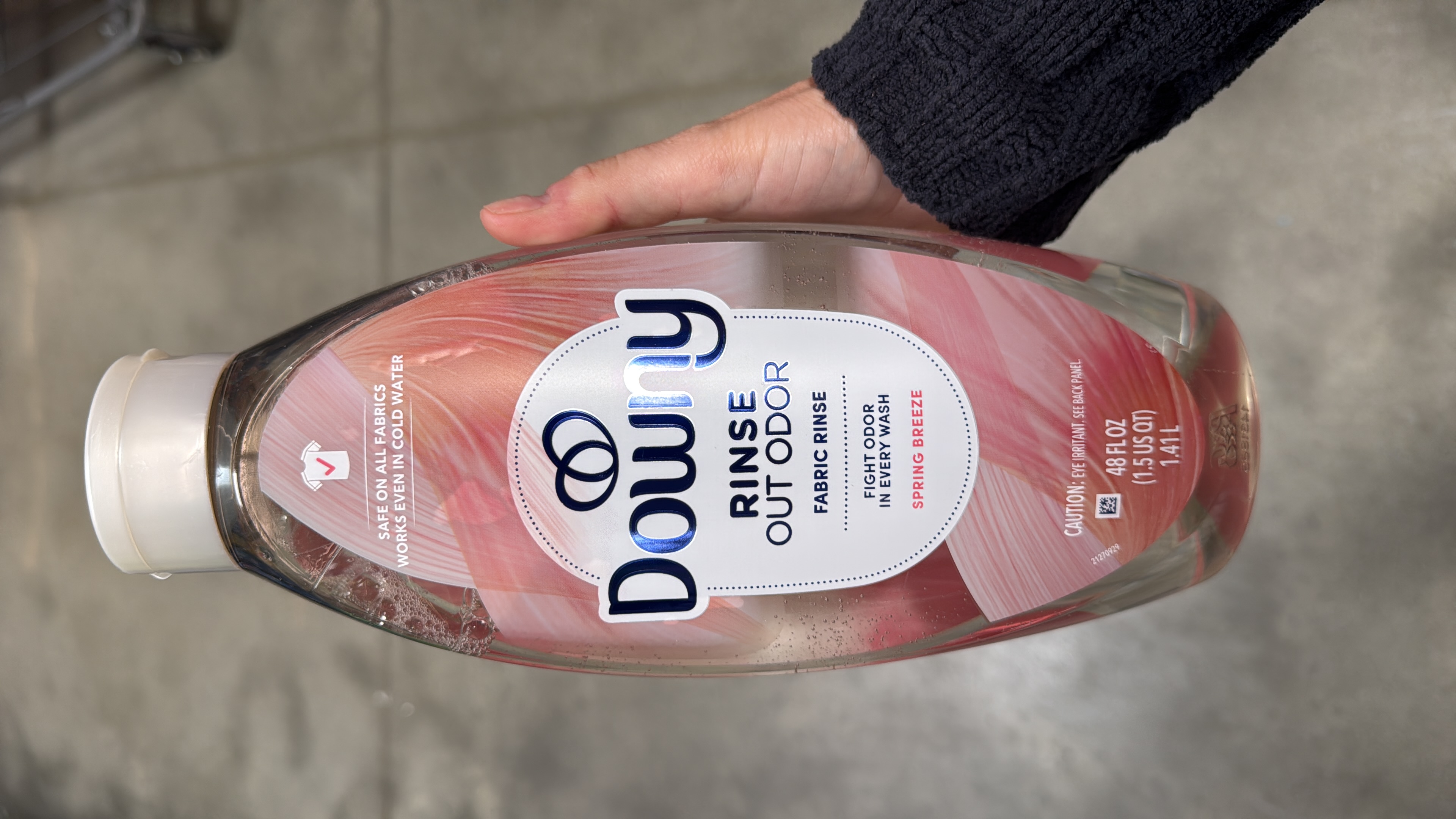 Downy Rinse Out Odor Laundry Rinse, Tackles Tough Odors and Refreshes, Spring Breeze Scent, 48 fl oz