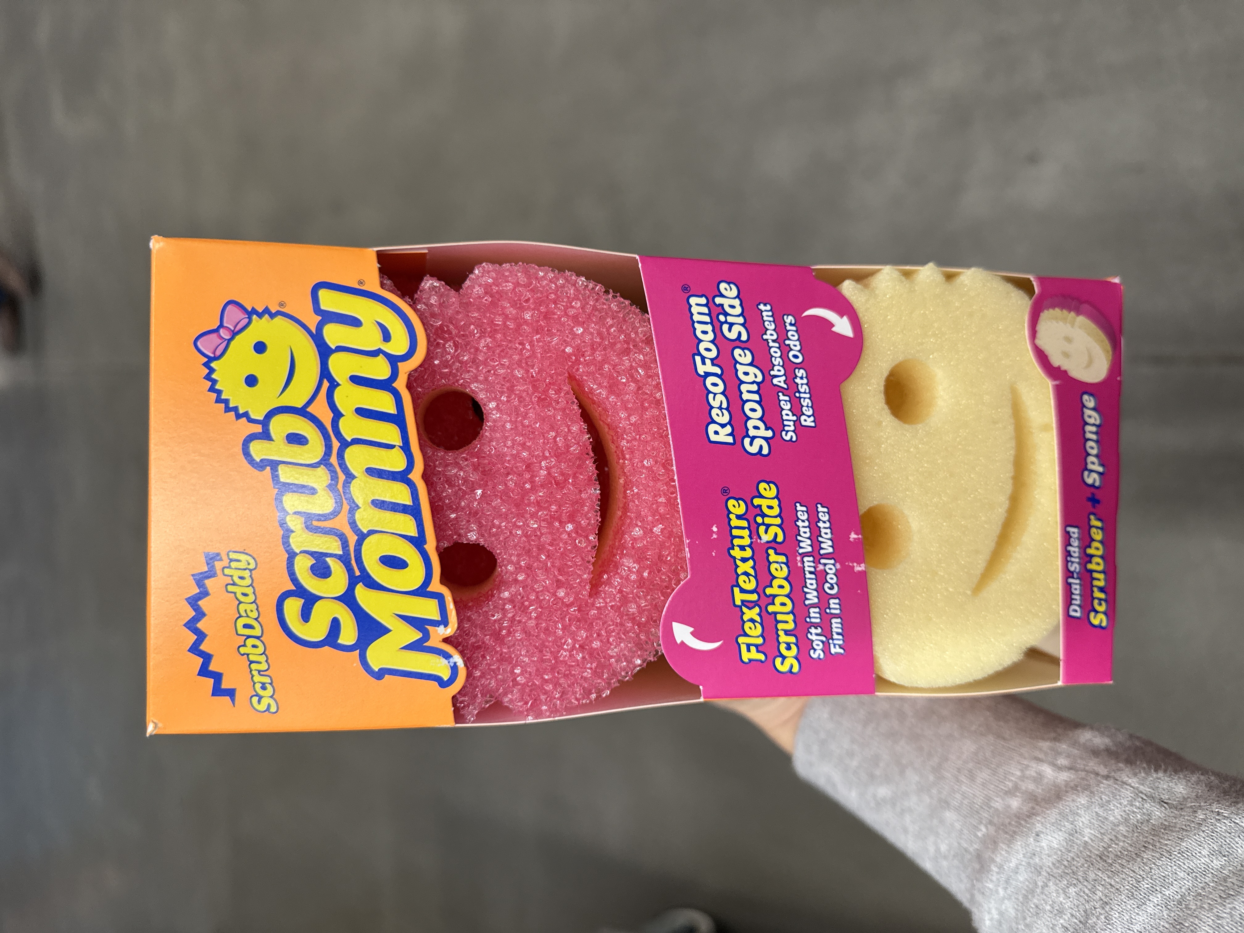 Scrub mommy dual sided scrubber plus sponge six pack