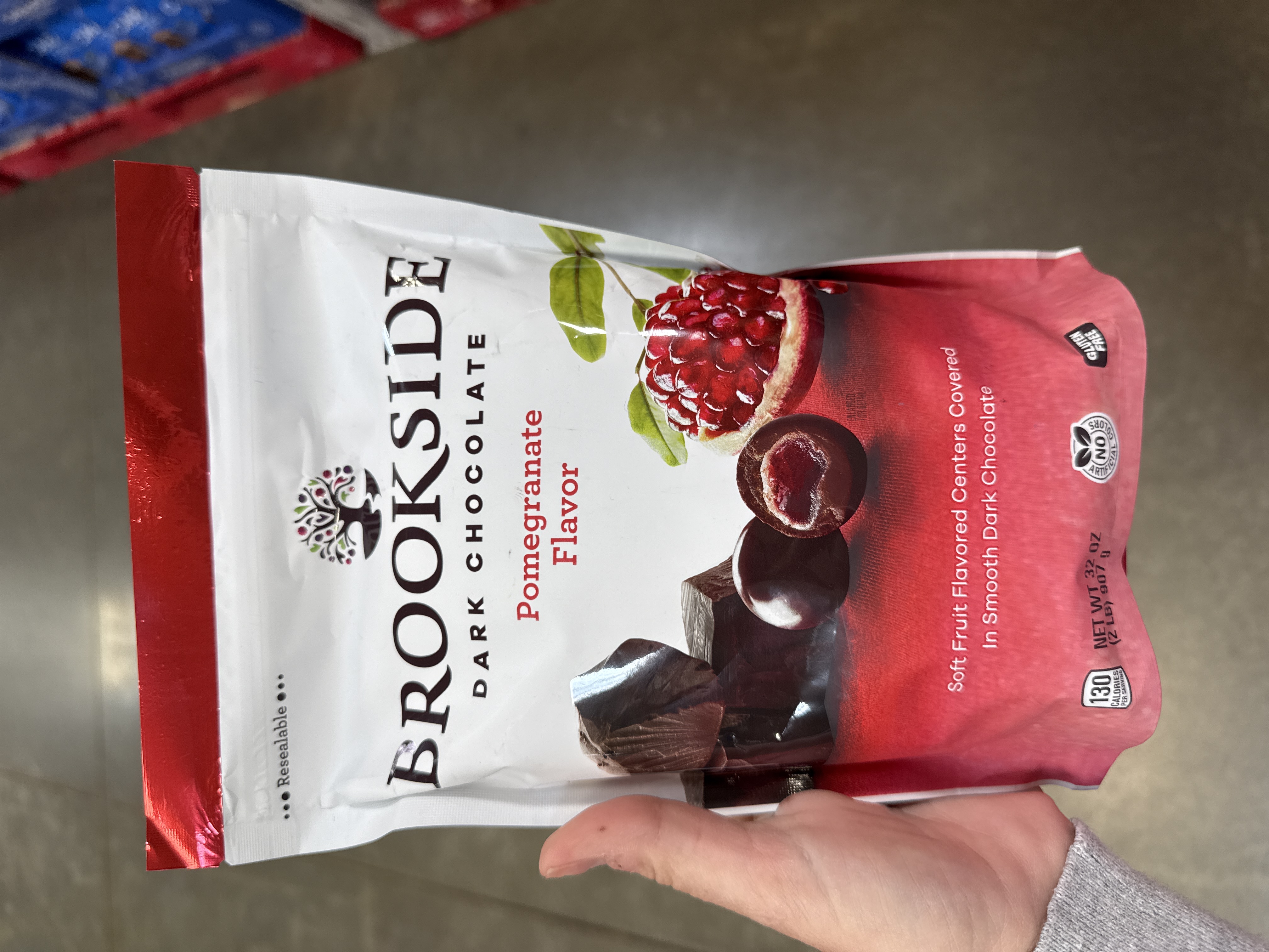 Brookside, dark chocolate pomegranate, flavored fruit snacks 32oz