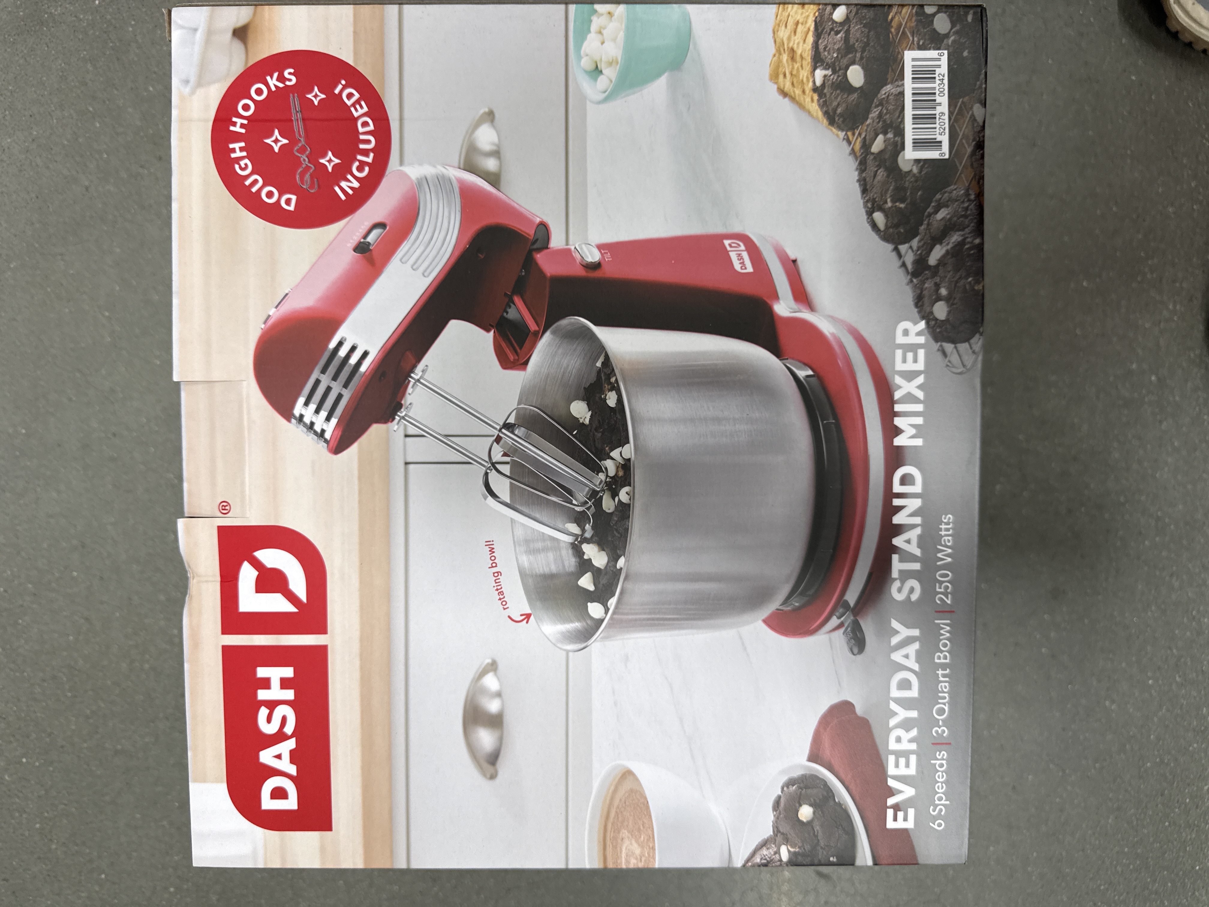 Dash every day stand mixer six speeds 3 quart RED