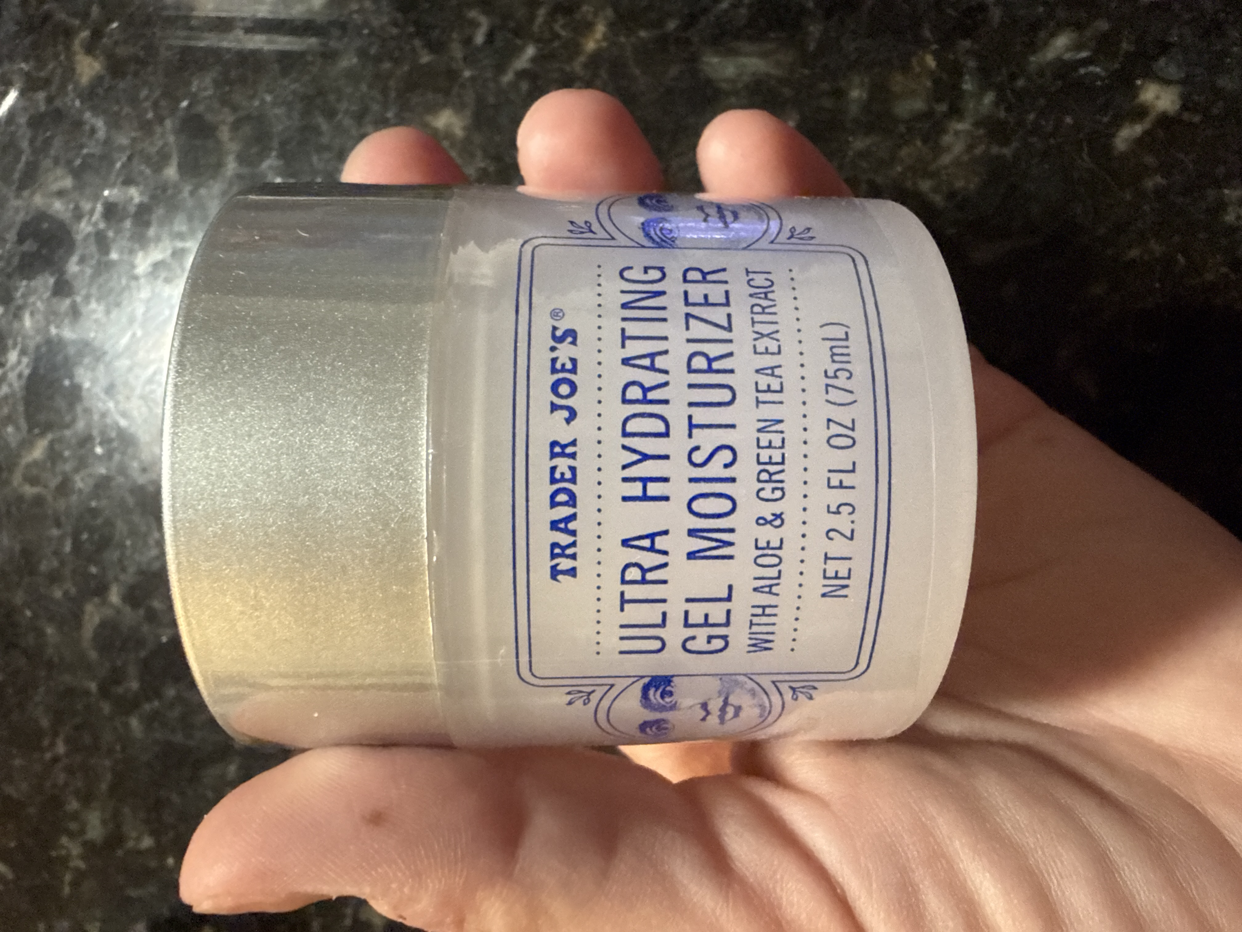 Trader Joes ultra hydrating face and neck gel moisturizer 75ml 