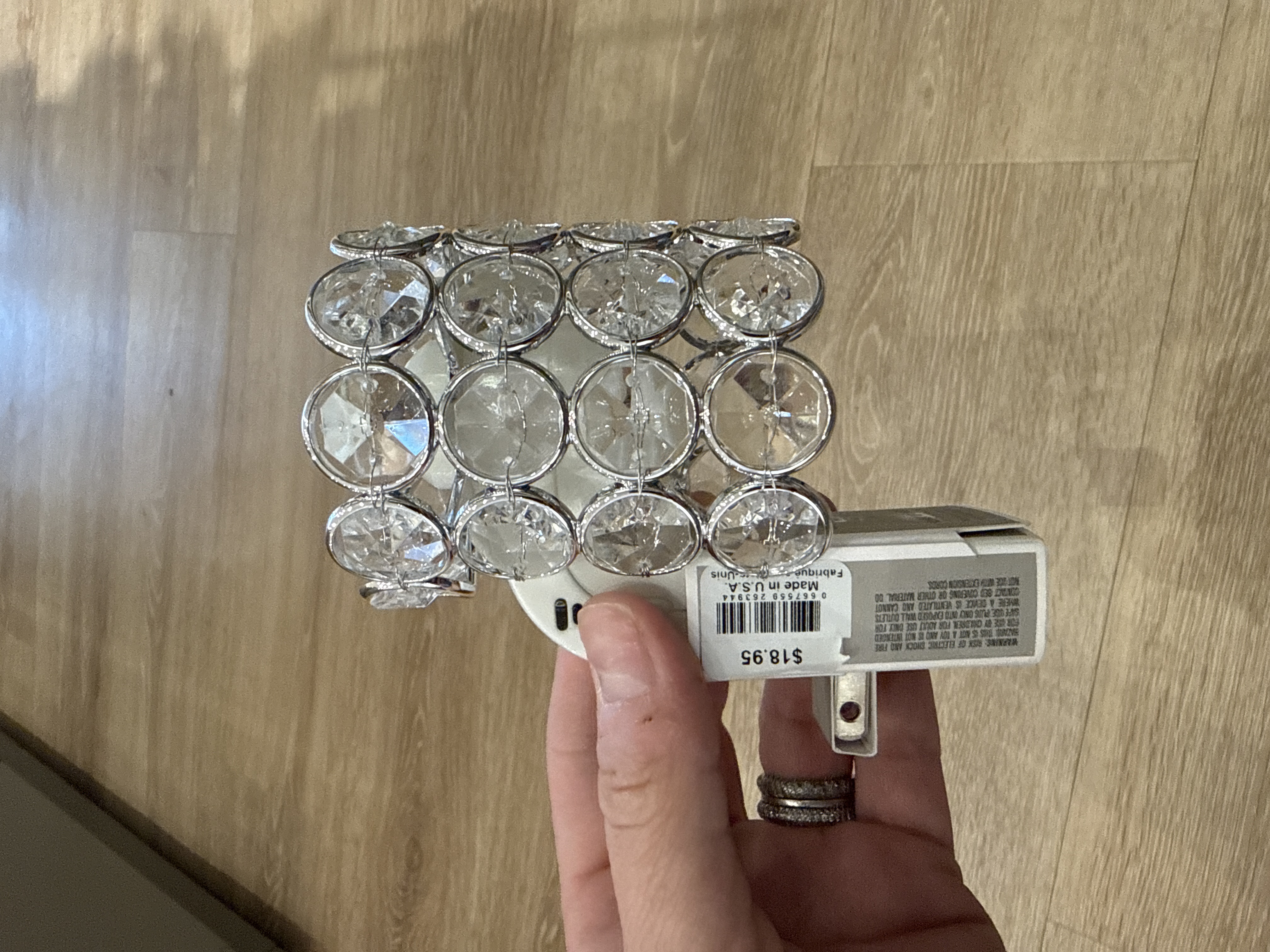 Bath & Body Works wallflowers wall plug-in with scent control - CRYSTALS