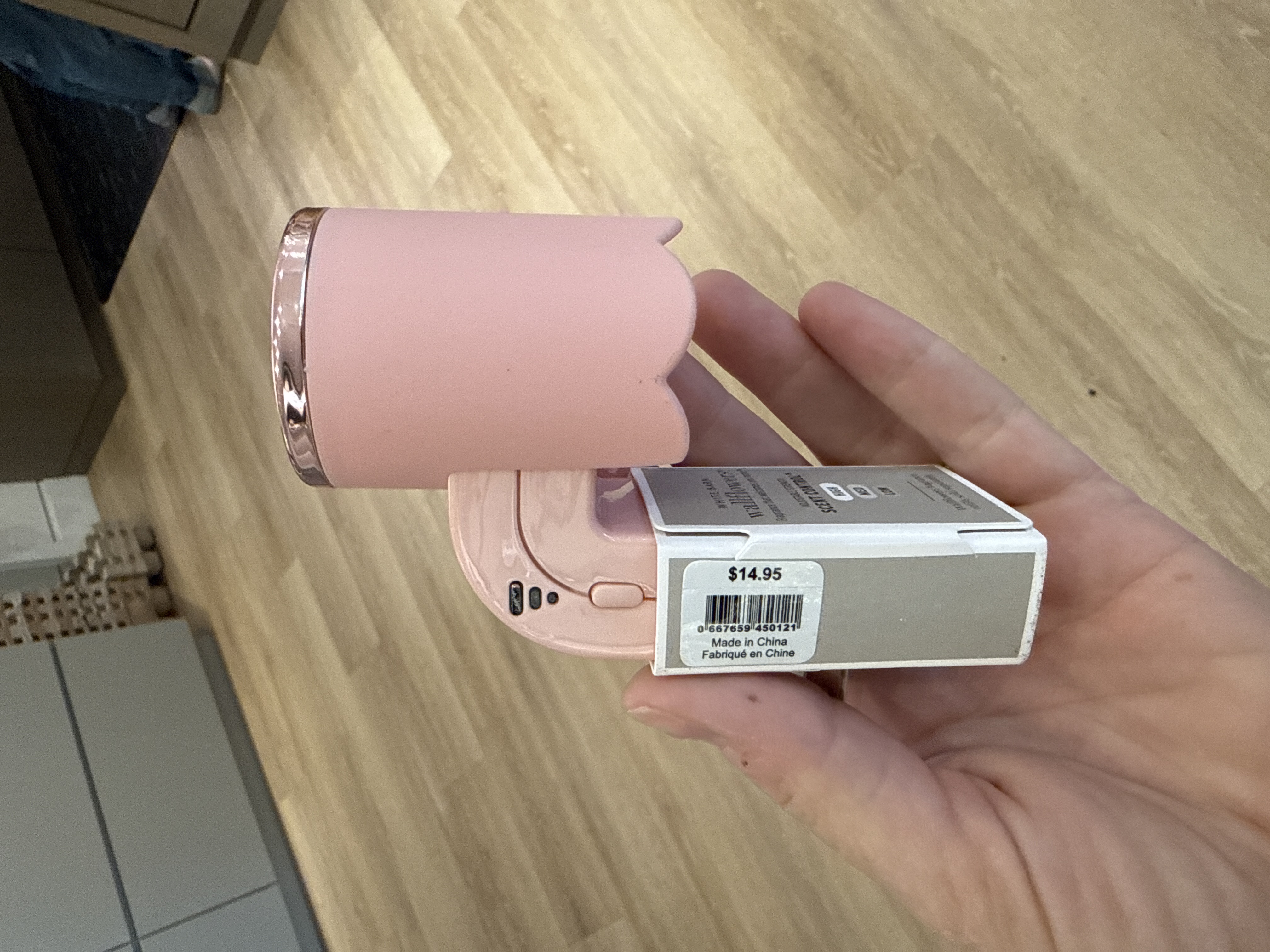 Bath & Body Works wallflowers wall plug-in with scent control - PINK