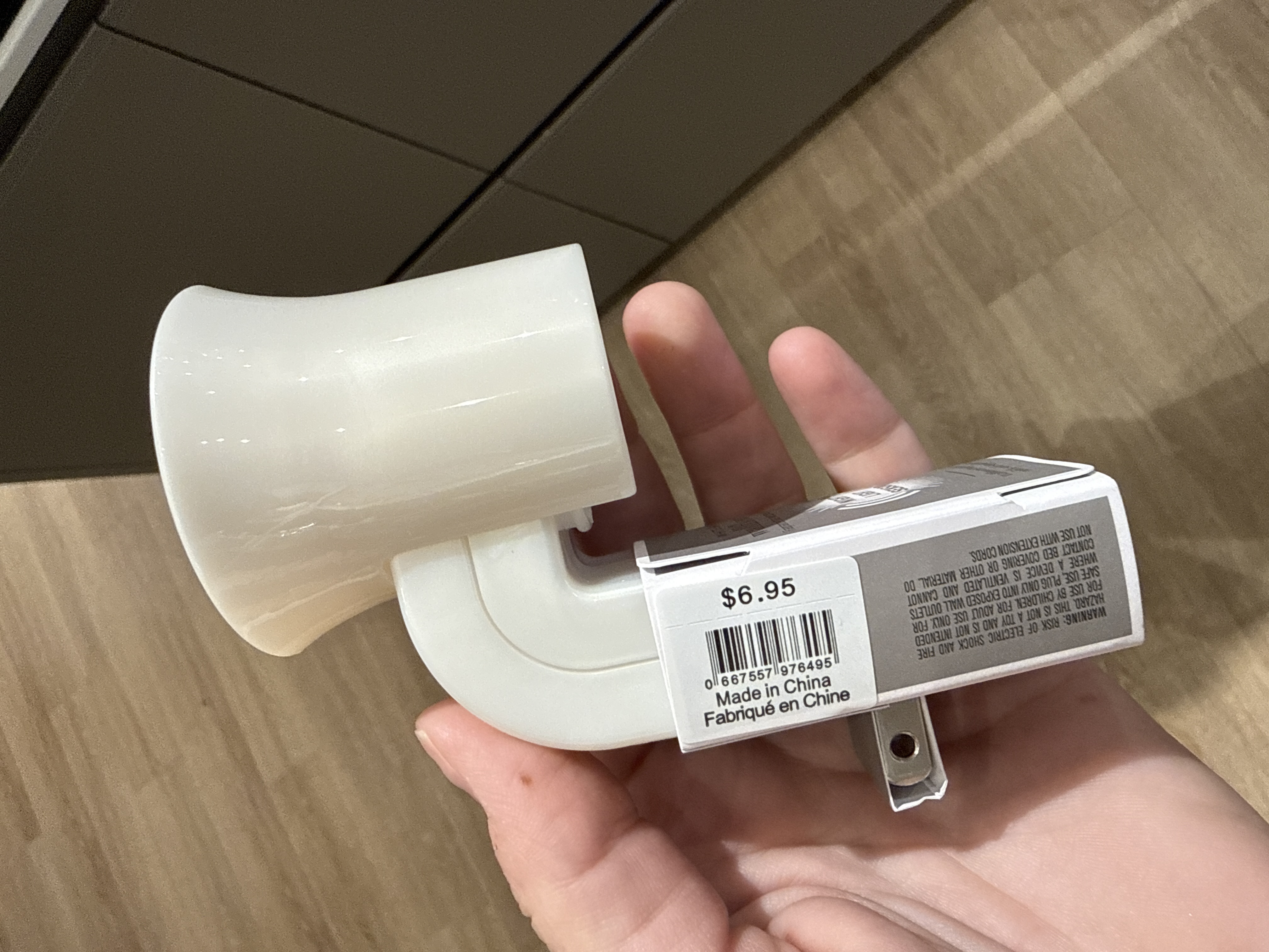 Bath & Body Works wallflowers wall plug-in - GLOSSY WHITE