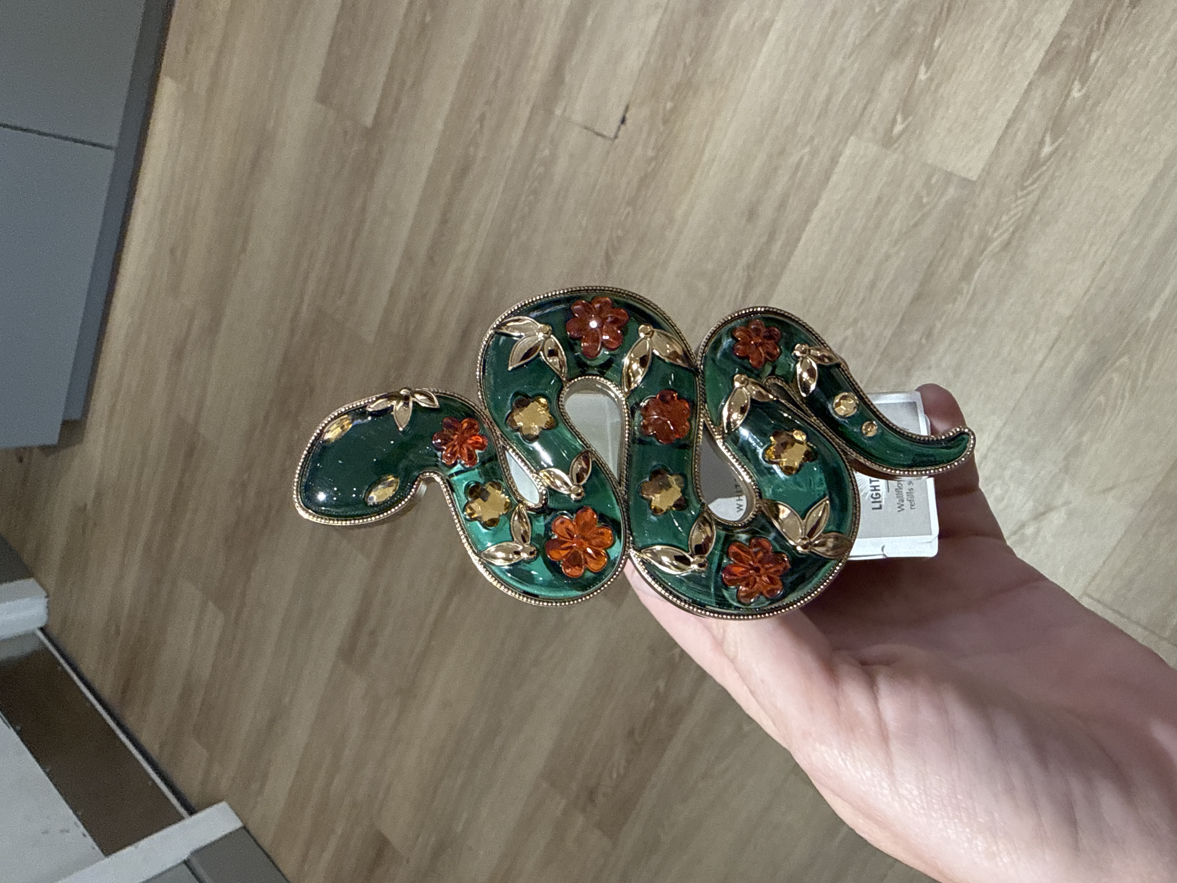 Bath & Body Works wallflowers wall plug-in with scent control - SNAKE