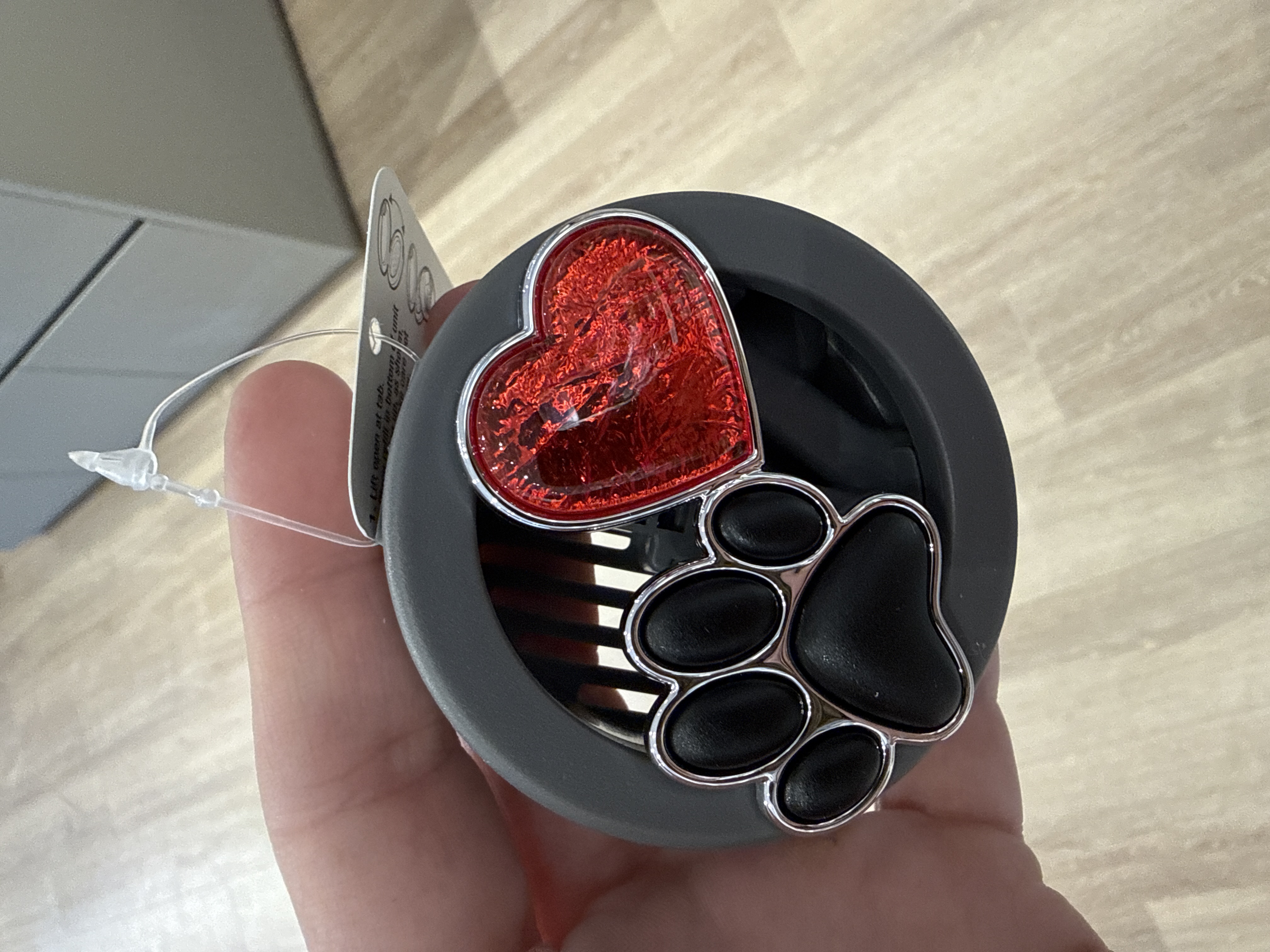 Bath & Body Works car fragrance holder - PET PAW