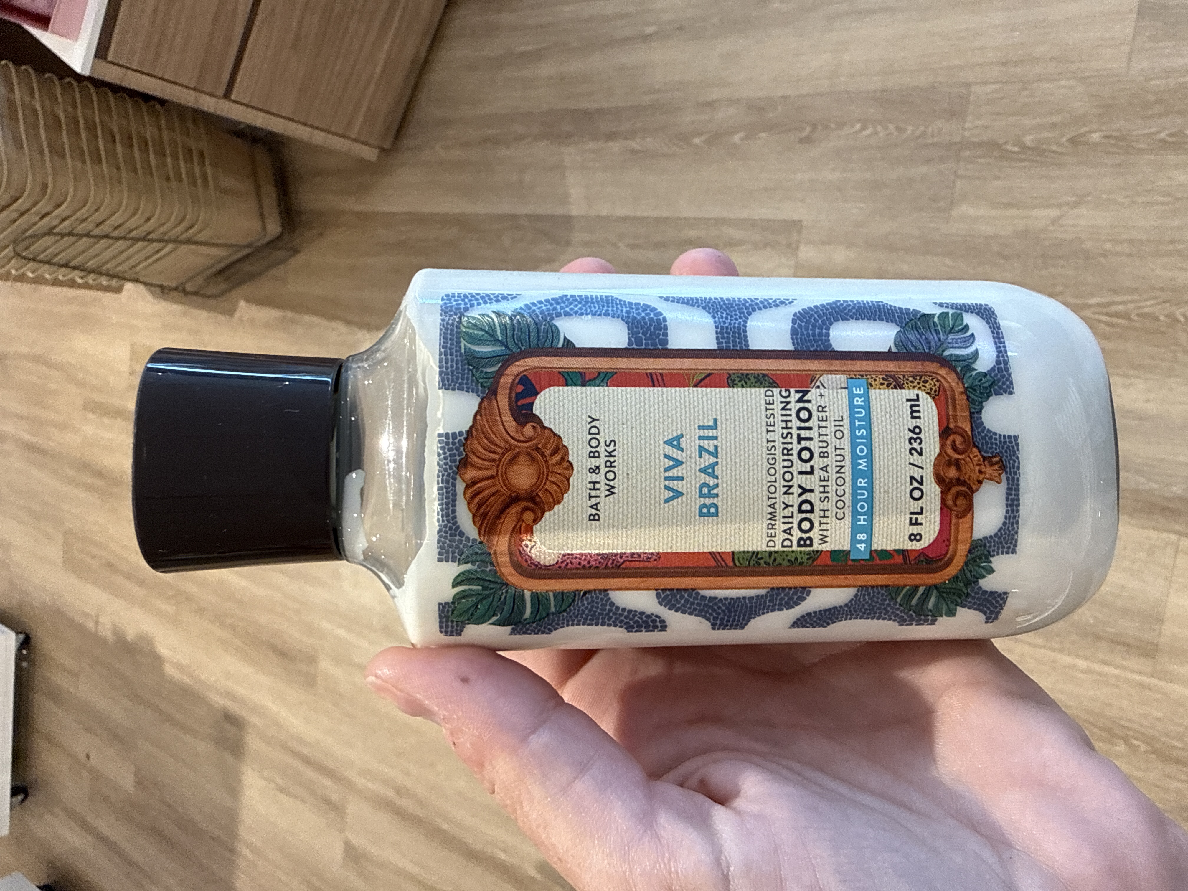 Bath & Body Works body lotion BRAZIL line 8oz - VIA BRAZIL 