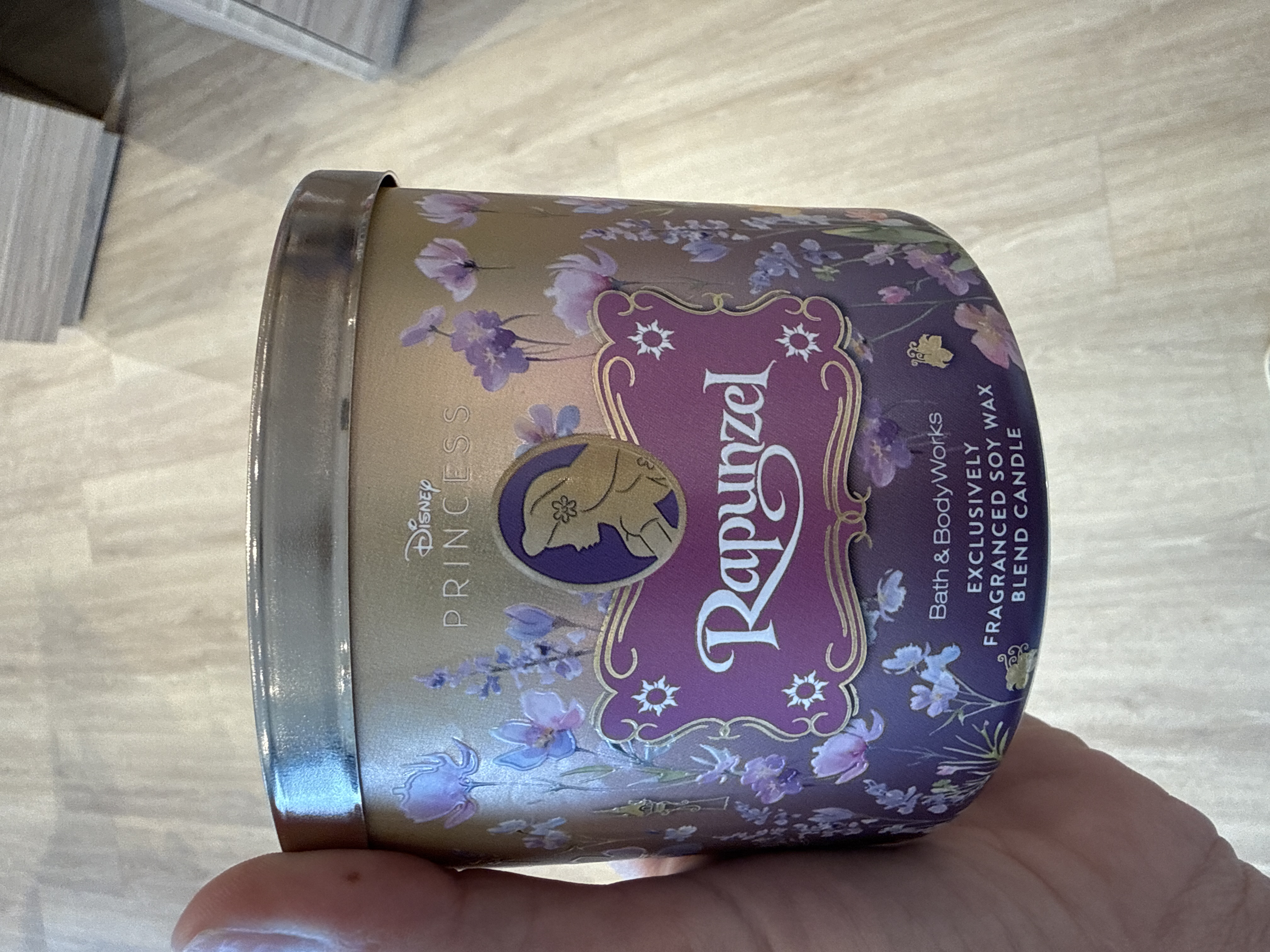 Bath & Body Works three wick candle RAPUNZEL 411g