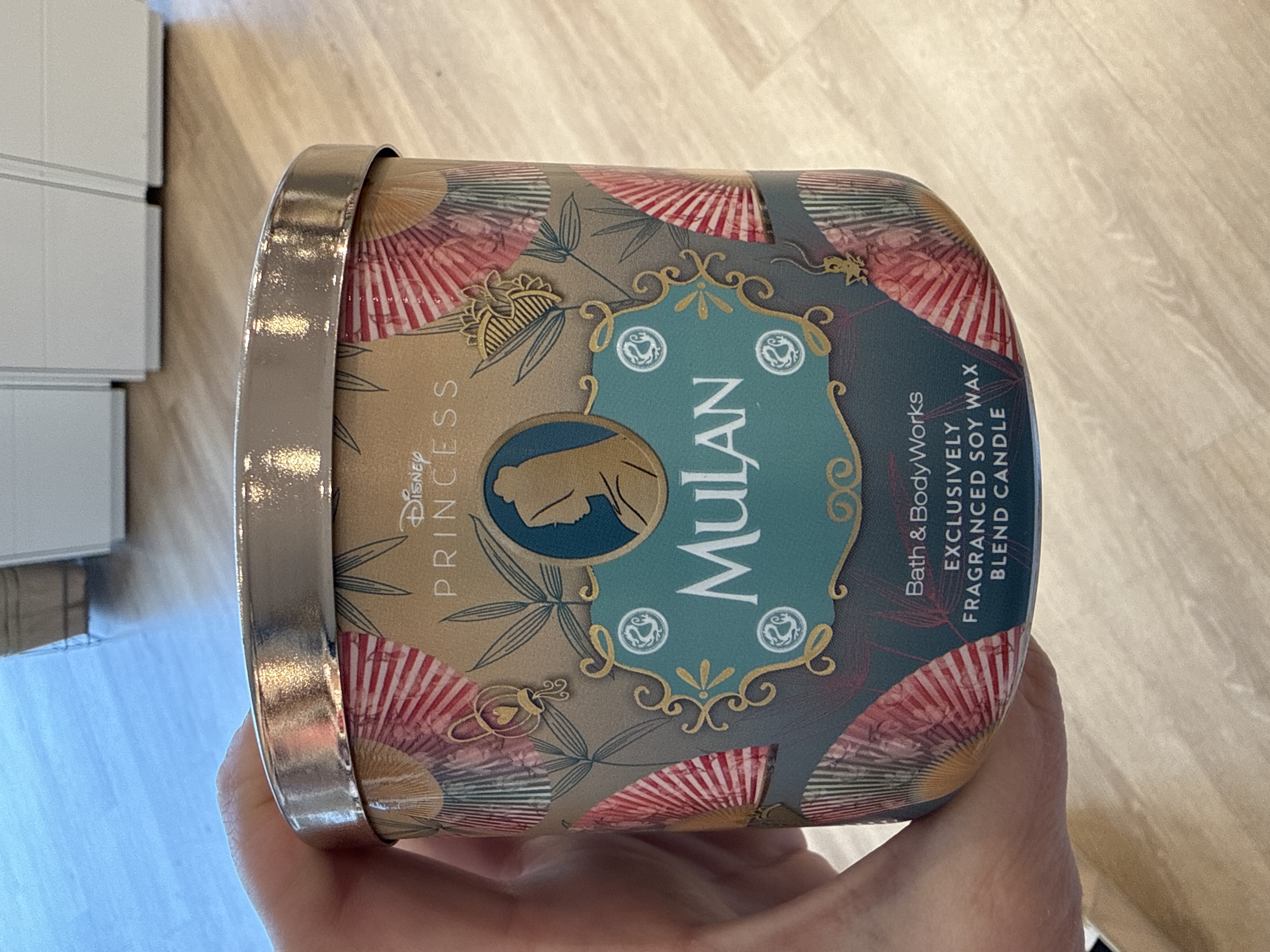 Bath & Body Works three wick candle MULAN 411g