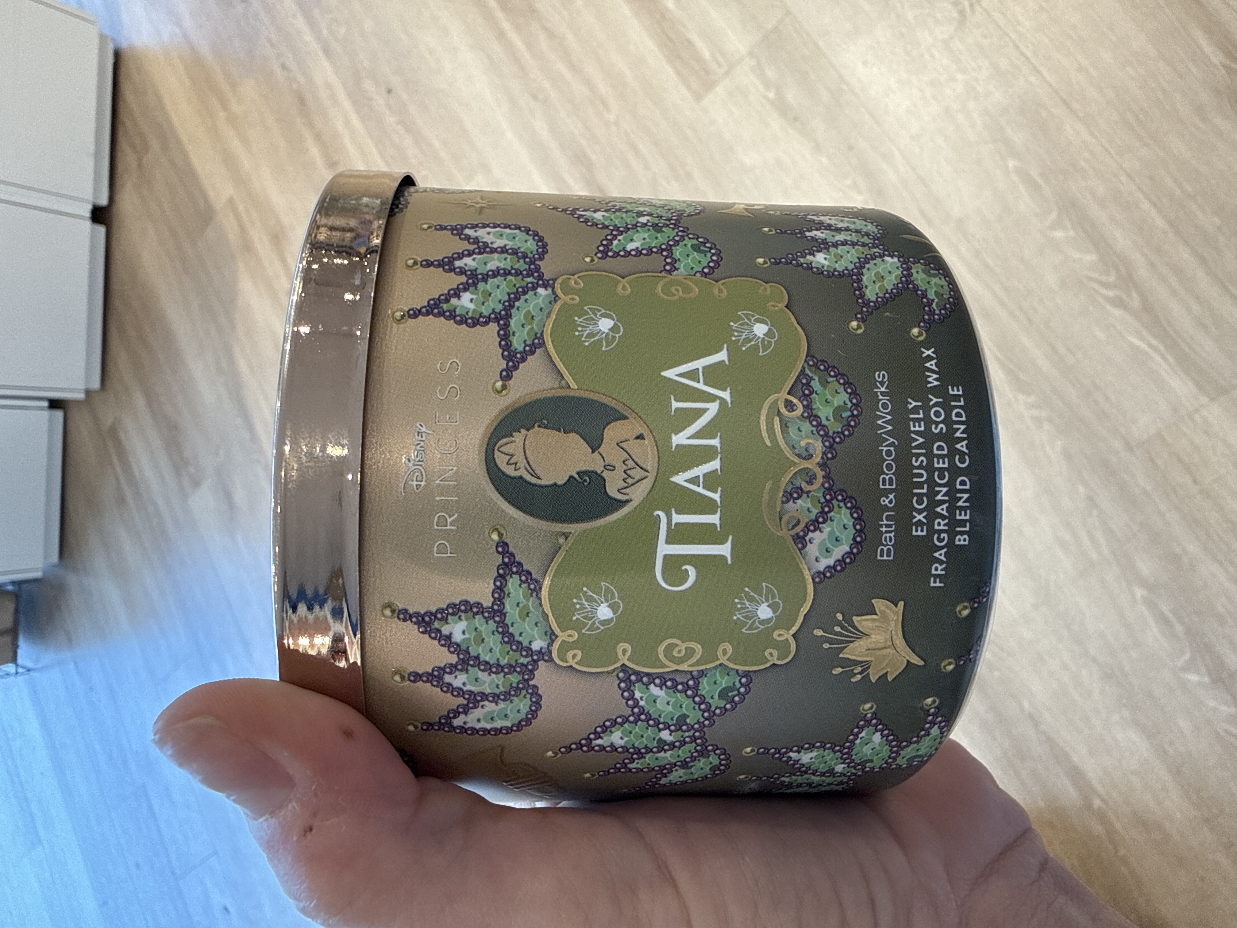 Bath & Body Works three wick candle TIANA 411g