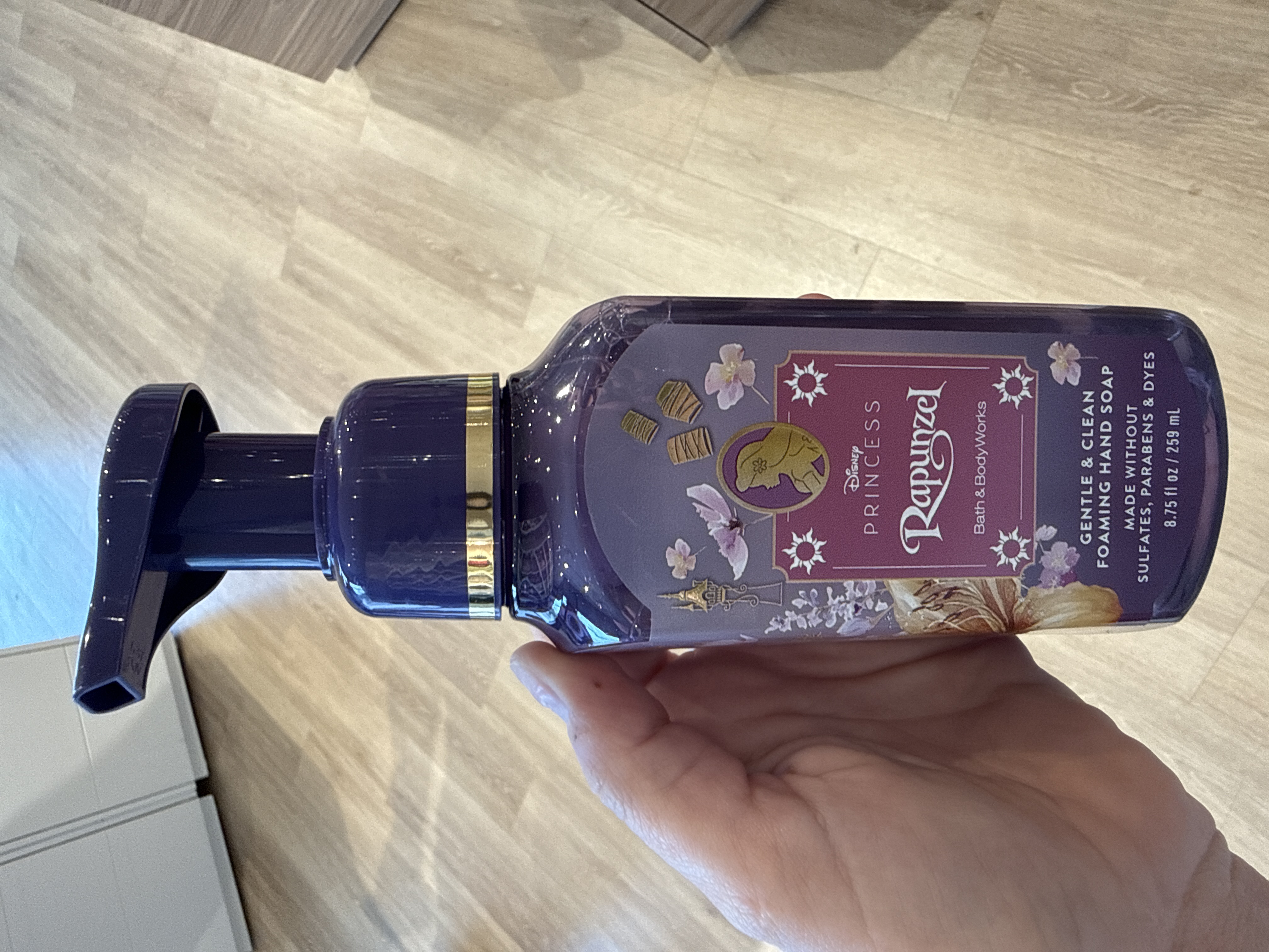 Bath & Body Works foaming hand soap RAPUNZEL 8.75oz