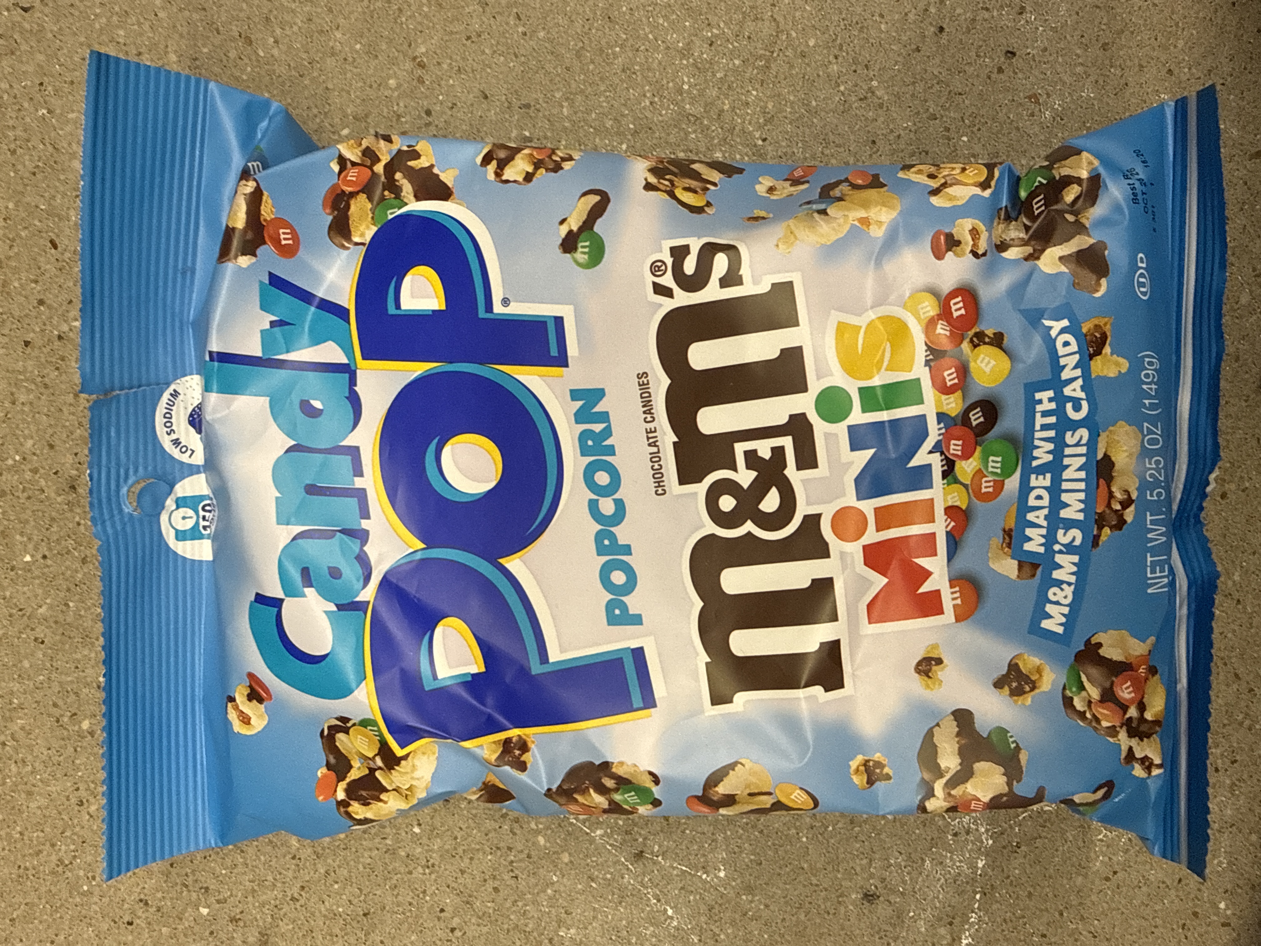 Candy pop popcorn m&m minis 5.25oz