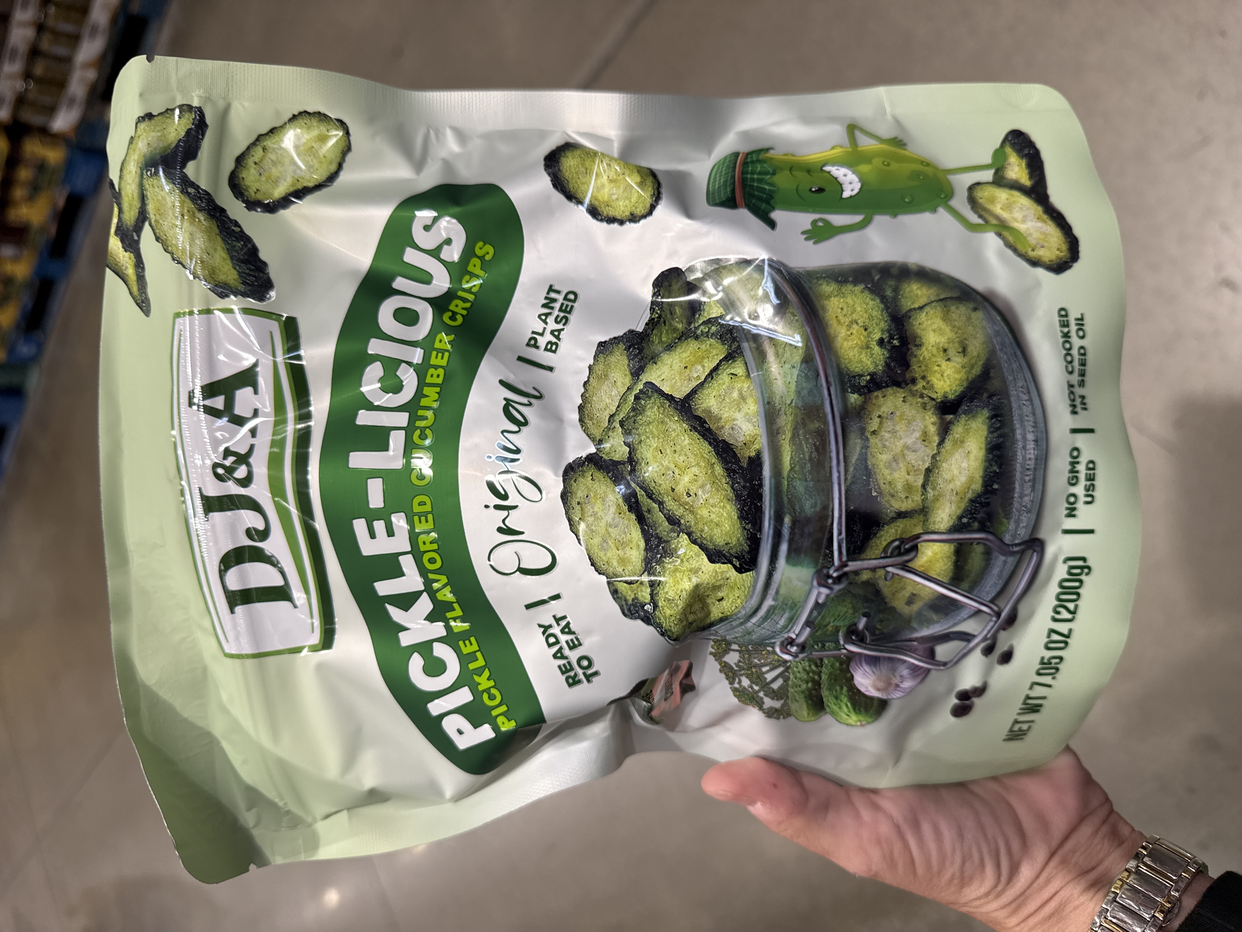 Dj&A pickle-liciois pickle crisps 7.05oz