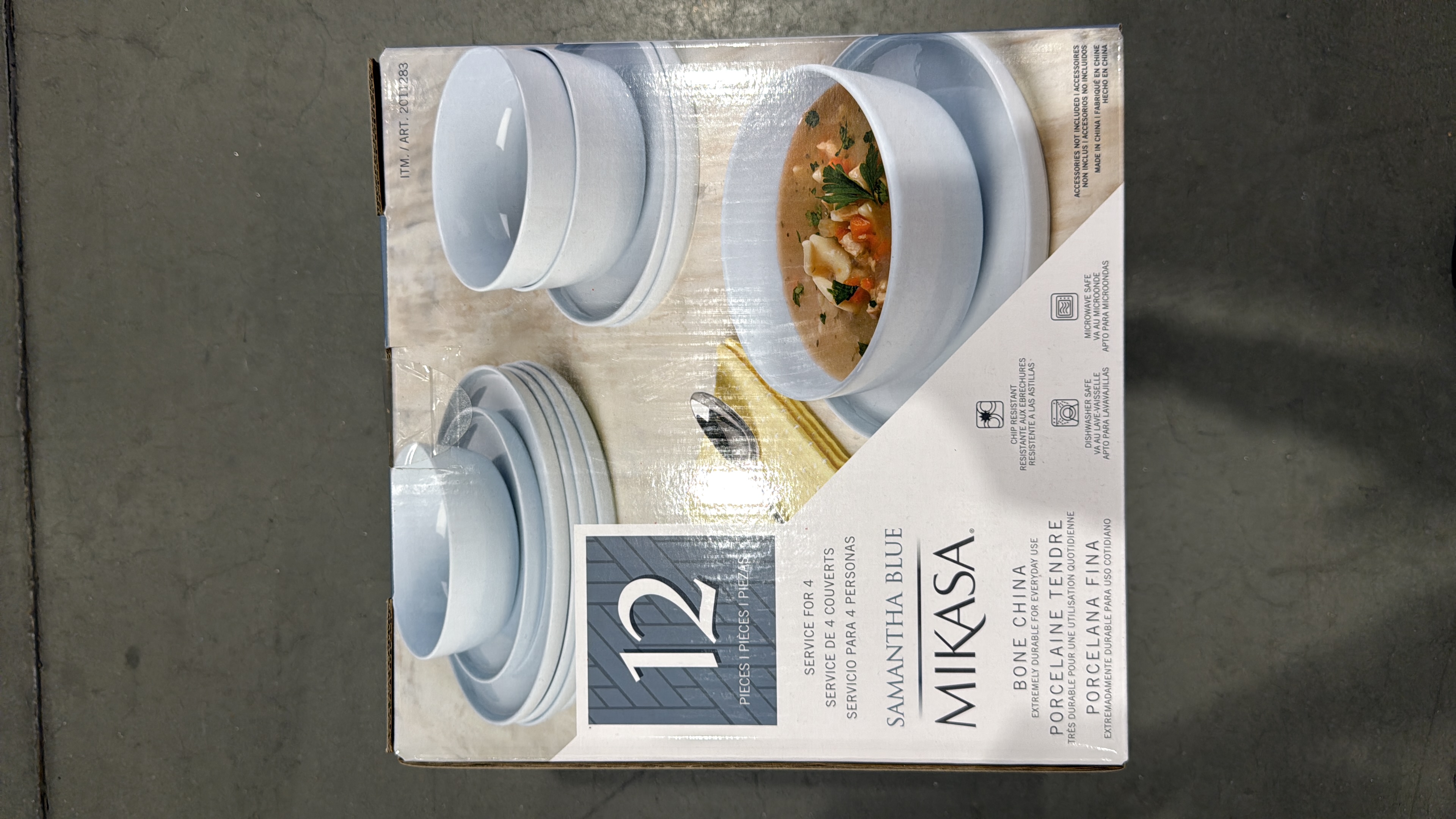 Mikasa porcelain set samantha blue 2 pieces for 4 servings 
