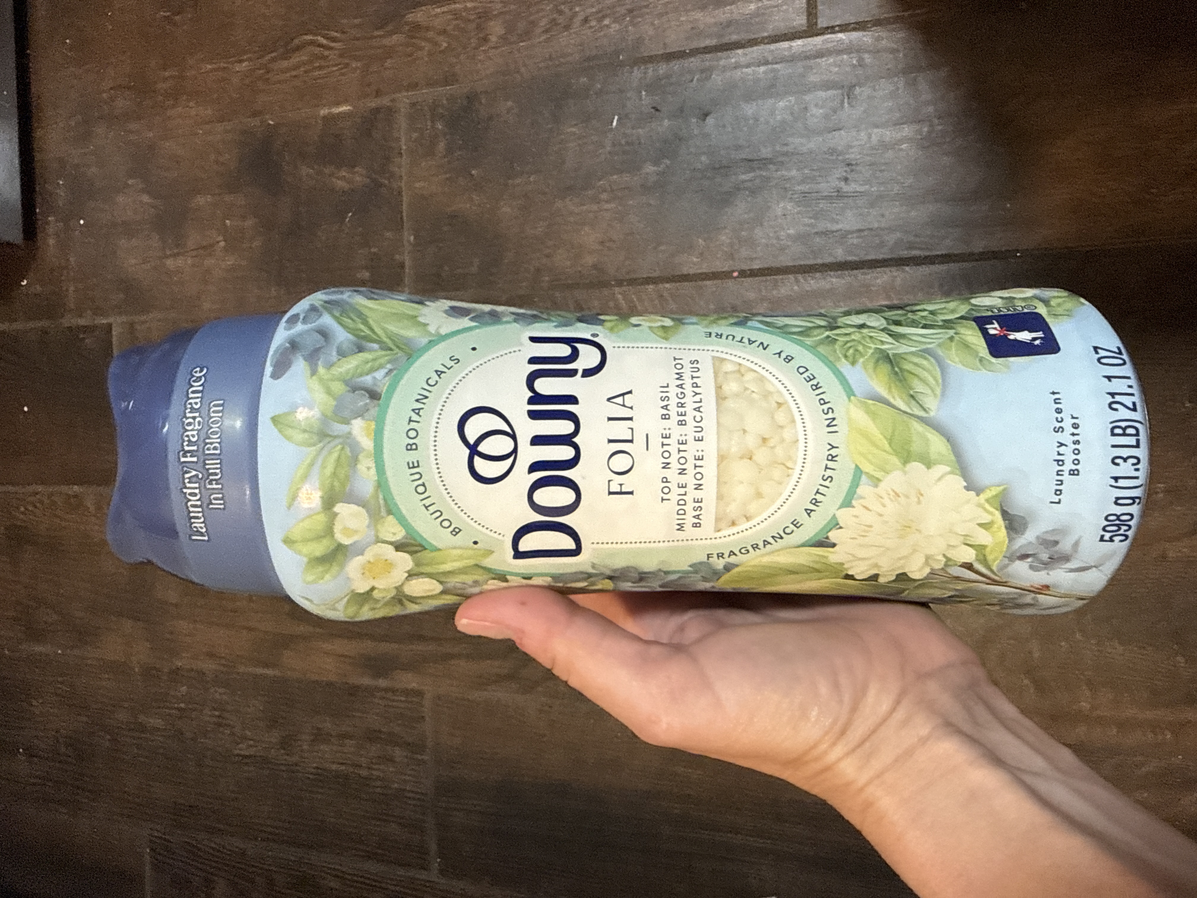 Downy FOLIA laundry scent booster 598g / 21.1oz