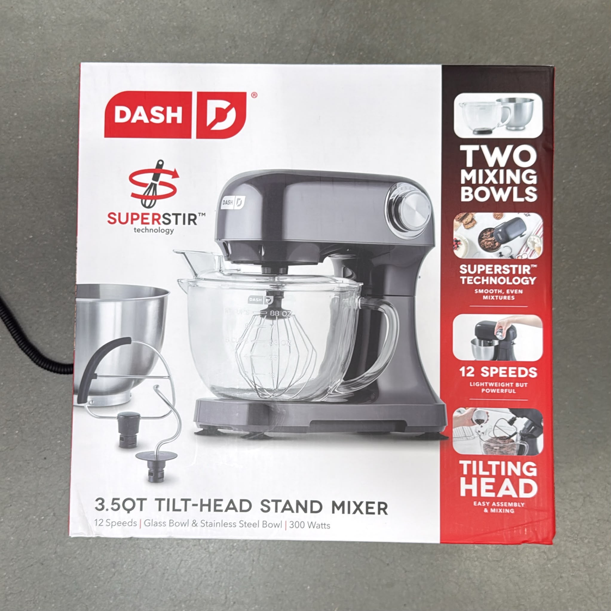 Dash 3.5 Qt Tilt-Head Stand Mixer, 12 speed, Glass Bowl e Stainless Steel Bowl, 300 Watts